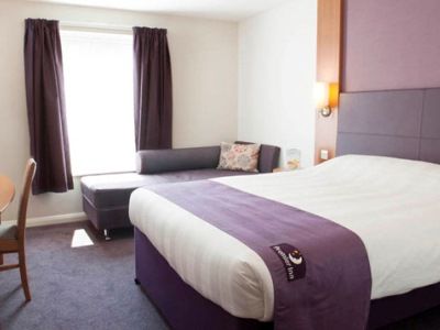 Premier Inn Glastonbury Zewnętrze zdjęcie